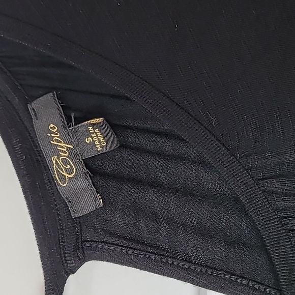 CUPIO BLACK OPEN SHOULDER BELL SLEEVES TOP - Picture 4 of 15